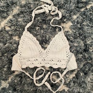 Oliviaceous crochet Top